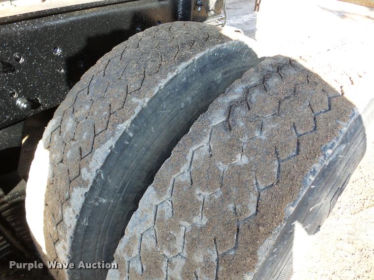 image for item DA7354 1989 Mack DM688S dump truck