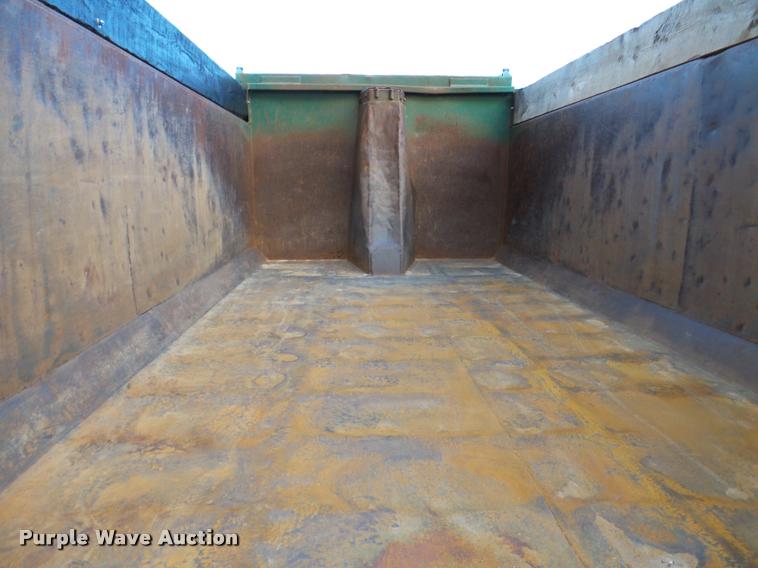 image for item DA7354 1989 Mack DM688S dump truck