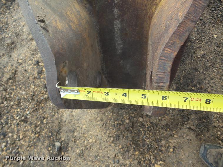 image for item DA7372 Backhoe bucket