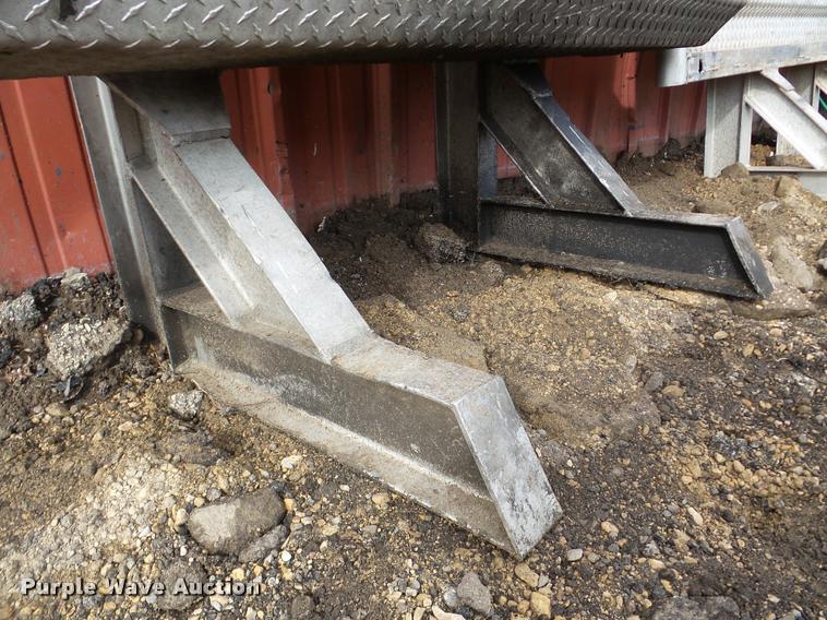 image for item DA7373 (2) headache racks