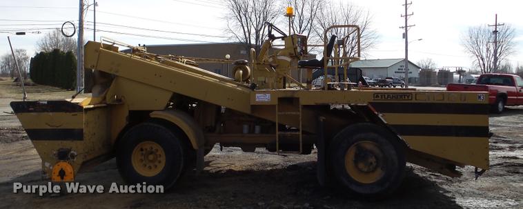 image for item DA7374 Rosco SPR-H chip spreader