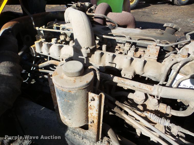 image for item DA7377 1991 GMC 7000 oil distribution truck