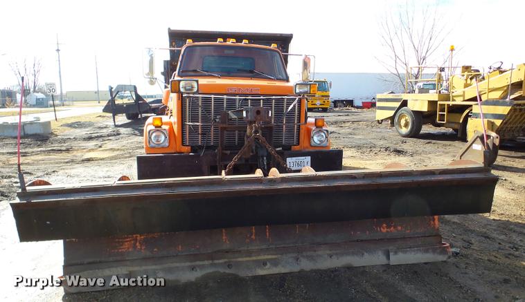 image for item DA7378 1988 GMC Brigadier dump truck