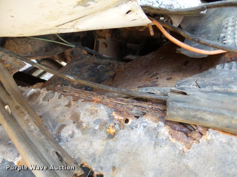 image for item DA7378 1988 GMC Brigadier dump truck