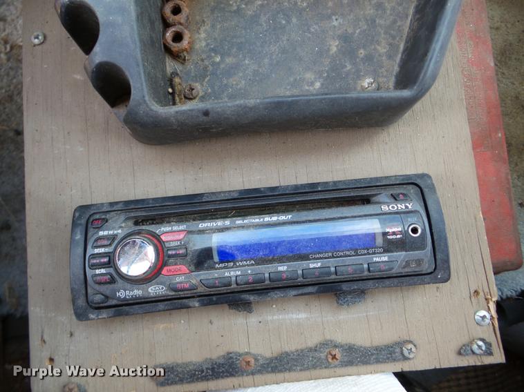 image for item DA7378 1988 GMC Brigadier dump truck