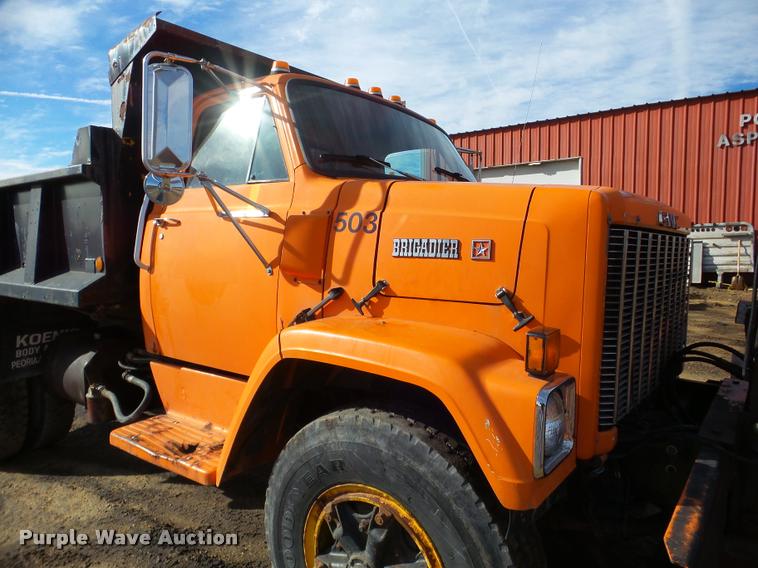 image for item DA7378 1988 GMC Brigadier dump truck