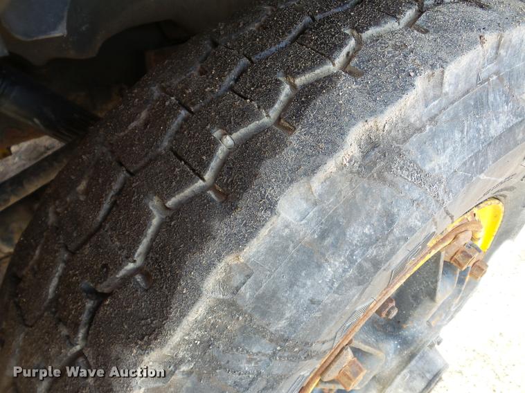 image for item DA7378 1988 GMC Brigadier dump truck