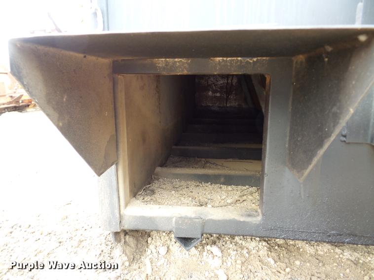 image for item DA7379 Asphalt hot box