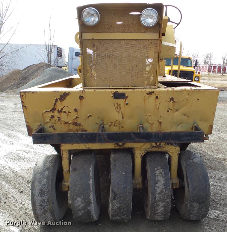 image for item DA7381 Bros SP2500 pneumatic roller