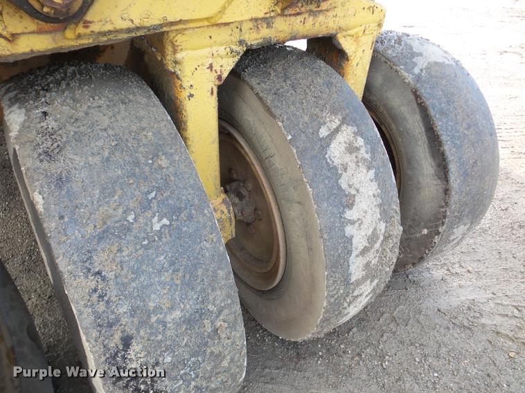 image for item DA7381 Bros SP2500 pneumatic roller