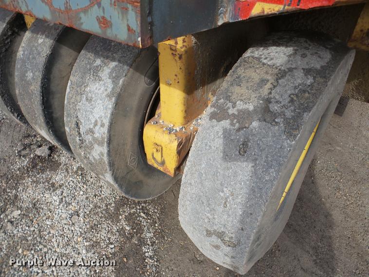 image for item DA7381 Bros SP2500 pneumatic roller