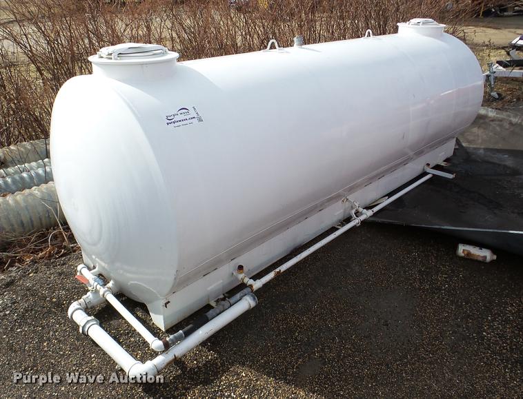 image for item DA7384 2001 Mid State water tank