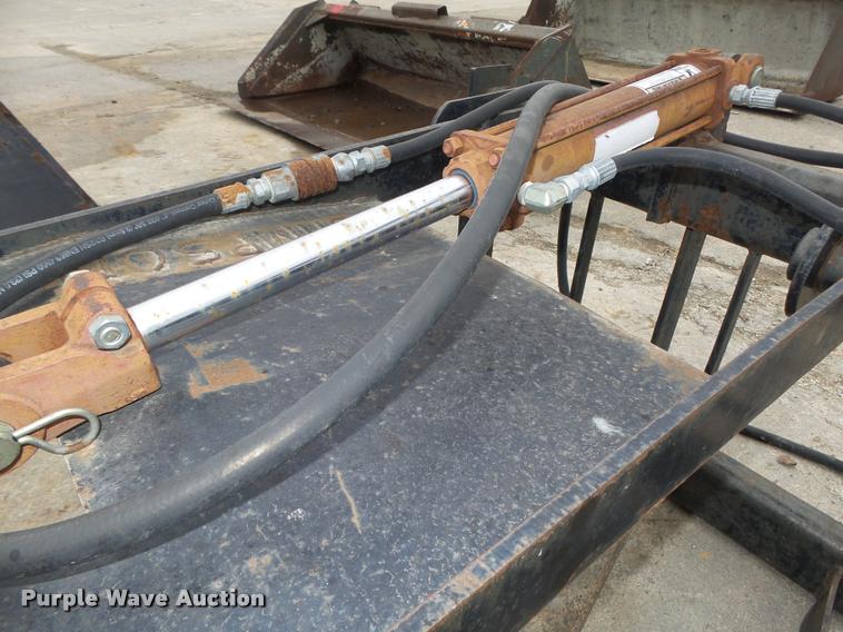 image for item DA7415 Grapple bucket