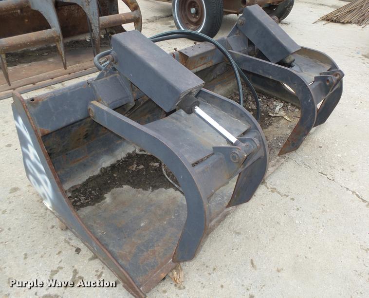 image for item DA7417 Grapple bucket