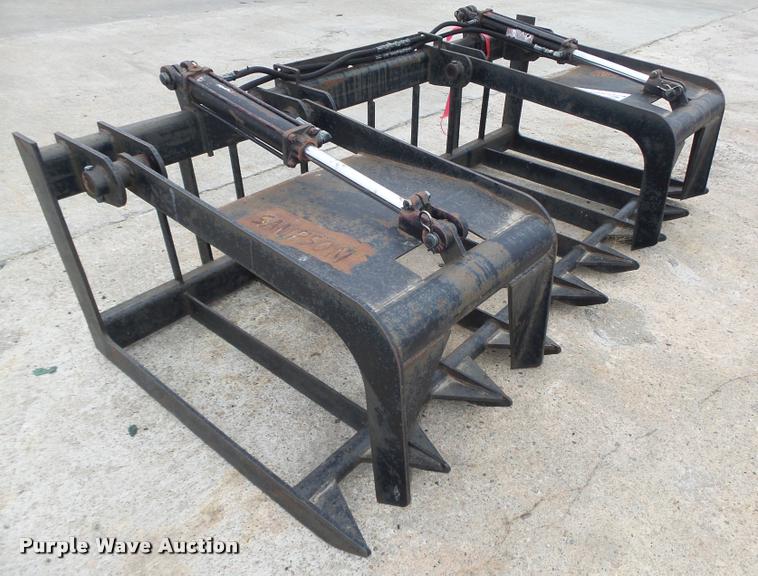 image for item DA7420 Grapple bucket