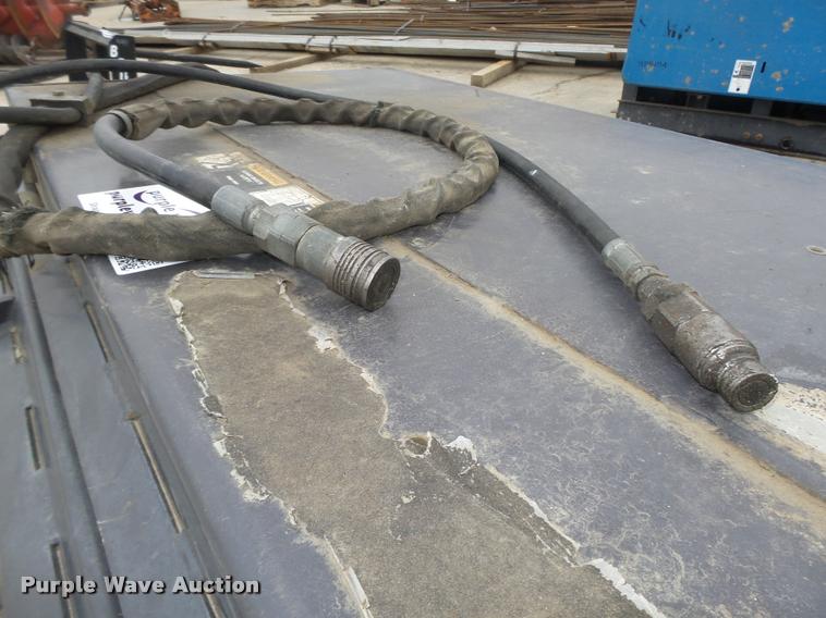 image for item DA7422 2008 Sweepster 20072M-0022 skid steer broom