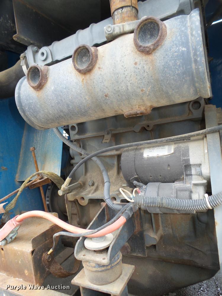 image for item DA7423 Miller Big Blue 251D DC arc welder/generator