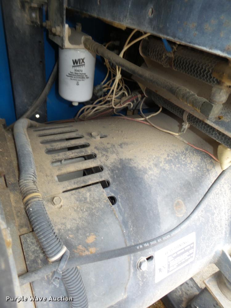 image for item DA7423 Miller Big Blue 251D DC arc welder/generator