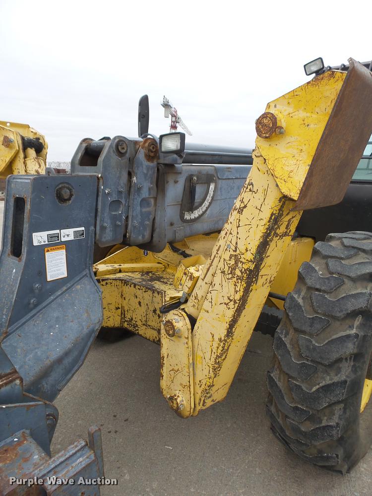 image for item DA7436 2000 New Holland LM860 telehandler