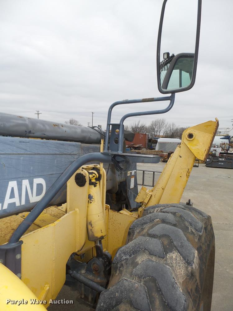 image for item DA7436 2000 New Holland LM860 telehandler