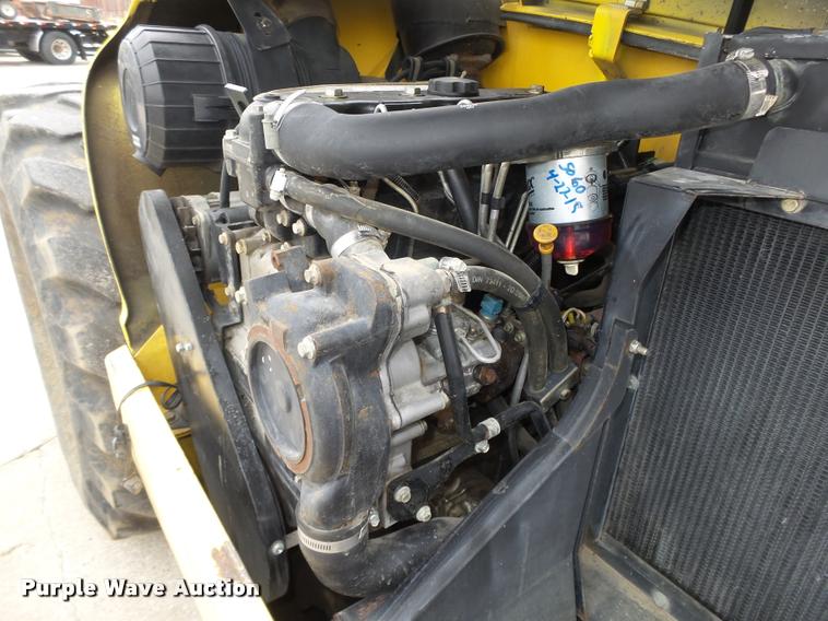 image for item DA7436 2000 New Holland LM860 telehandler