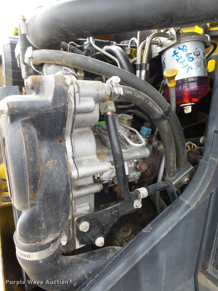 image for item DA7436 2000 New Holland LM860 telehandler