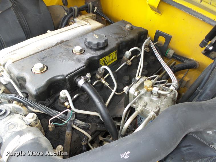 image for item DA7436 2000 New Holland LM860 telehandler