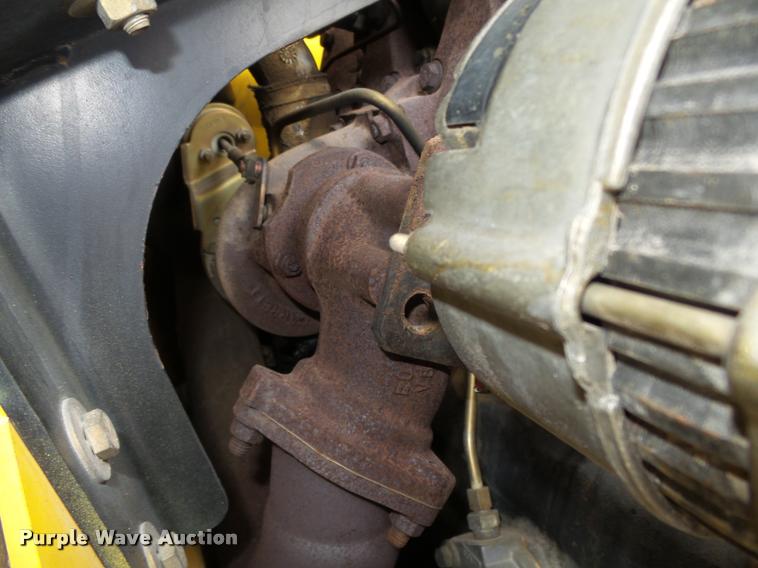 image for item DA7436 2000 New Holland LM860 telehandler