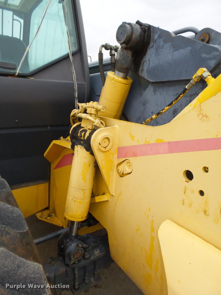 image for item DA7436 2000 New Holland LM860 telehandler