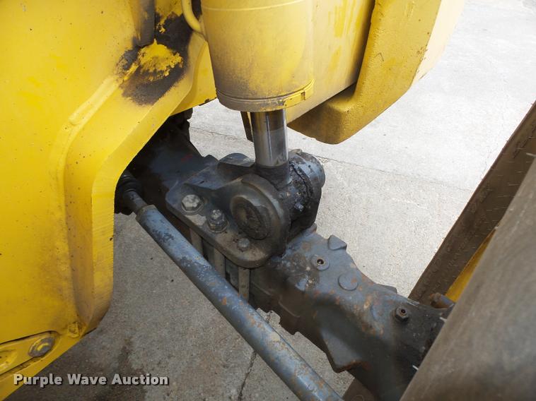 image for item DA7436 2000 New Holland LM860 telehandler