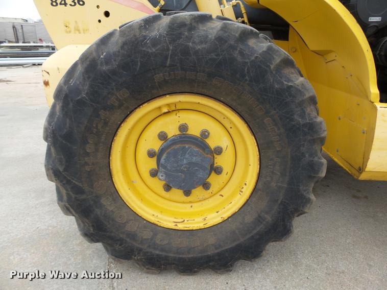 image for item DA7436 2000 New Holland LM860 telehandler