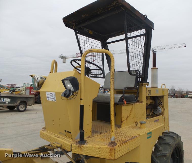 image for item DA7440 1988 Caterpillar CP-323 single drum vibratory roller