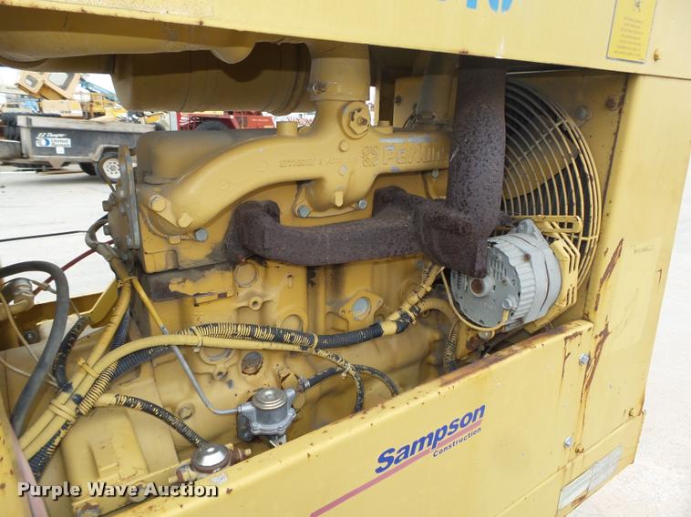 image for item DA7440 1988 Caterpillar CP-323 single drum vibratory roller