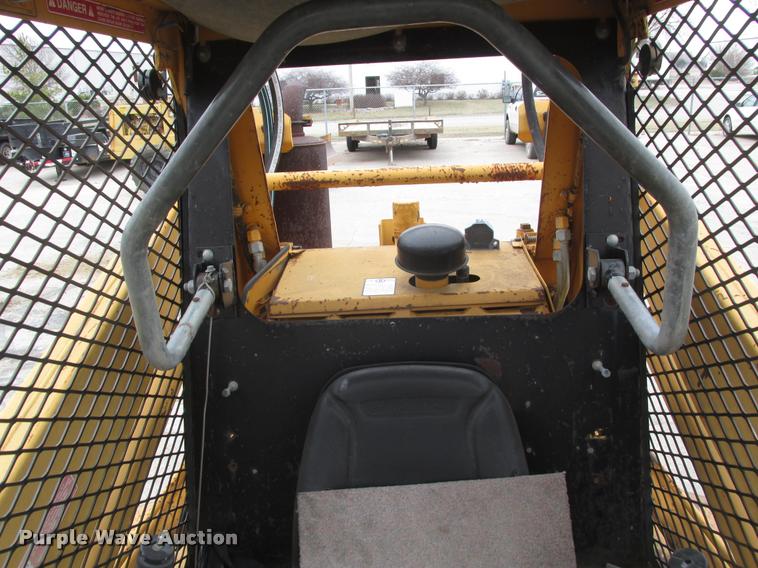 image for item DA7441 Hydramac 2650D skid steer