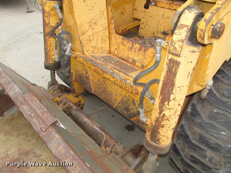 image for item DA7441 Hydramac 2650D skid steer