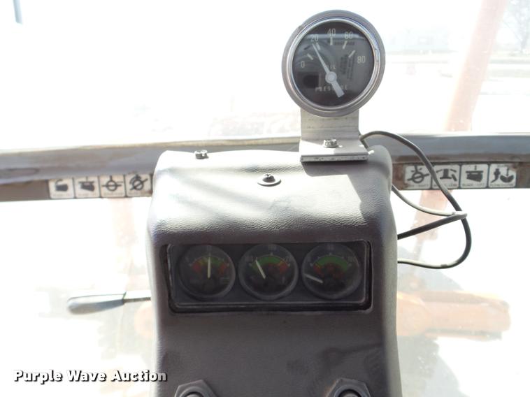 image for item DA7444 1981 Champion 710A motor grader