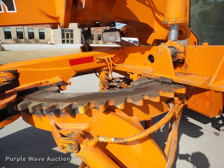 image for item DA7444 1981 Champion 710A motor grader