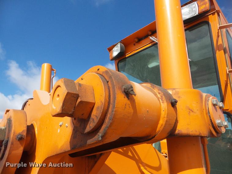 image for item DA7444 1981 Champion 710A motor grader