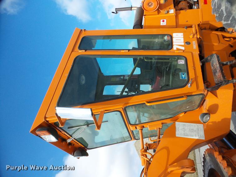 image for item DA7444 1981 Champion 710A motor grader