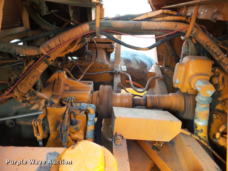 image for item DA7444 1981 Champion 710A motor grader