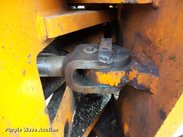 image for item DA7444 1981 Champion 710A motor grader