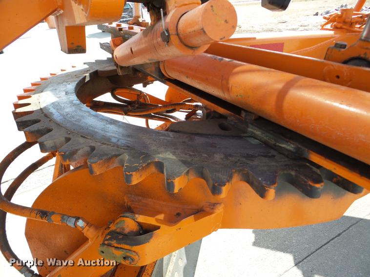 image for item DA7444 1981 Champion 710A motor grader