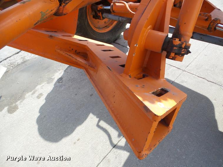 image for item DA7444 1981 Champion 710A motor grader