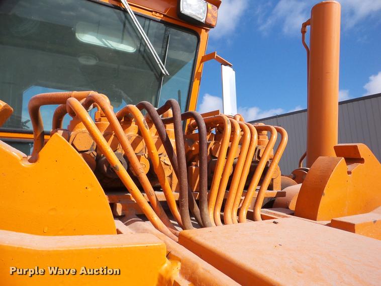 image for item DA7444 1981 Champion 710A motor grader