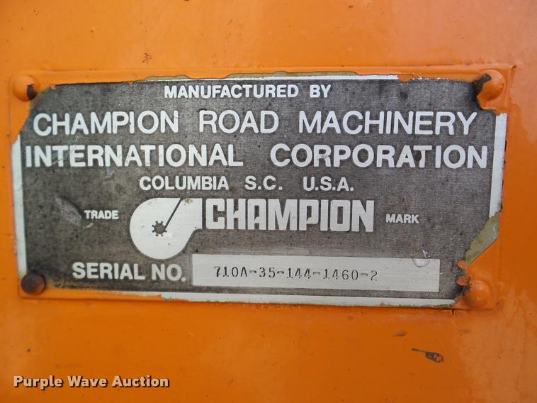 image for item DA7444 1981 Champion 710A motor grader
