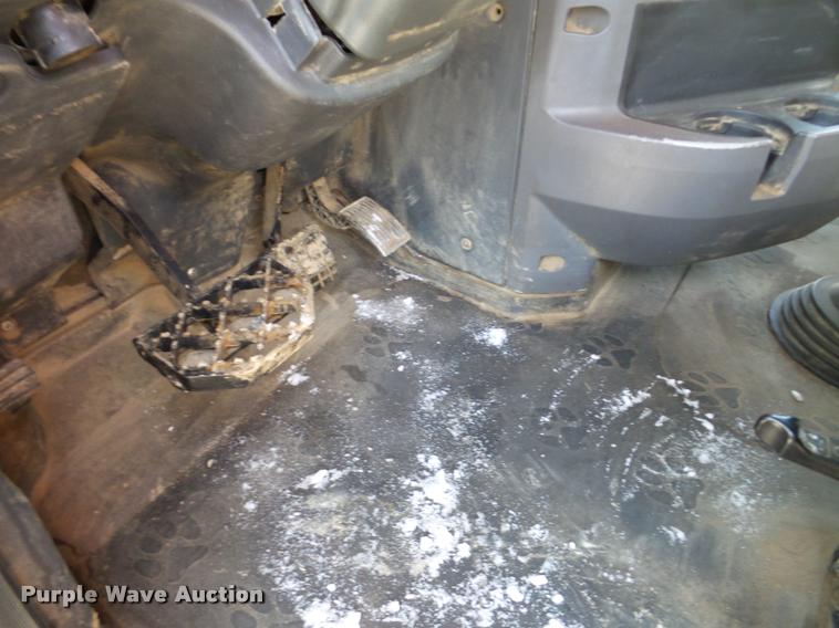 image for item DA7447 2008 Mack Vision dump truck