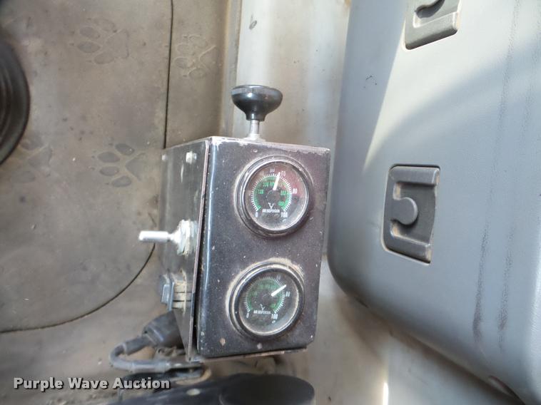 image for item DA7447 2008 Mack Vision dump truck