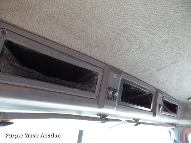 image for item DA7447 2008 Mack Vision dump truck