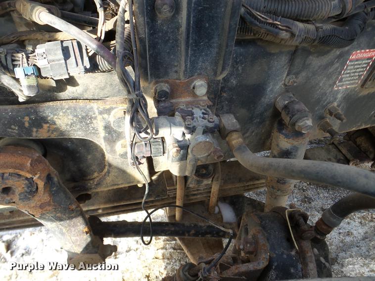 image for item DA7447 2008 Mack Vision dump truck