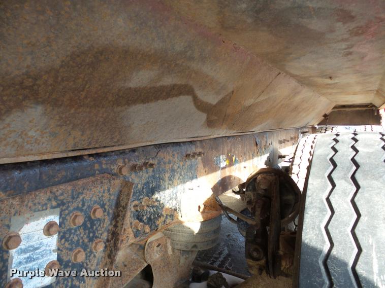 image for item DA7447 2008 Mack Vision dump truck